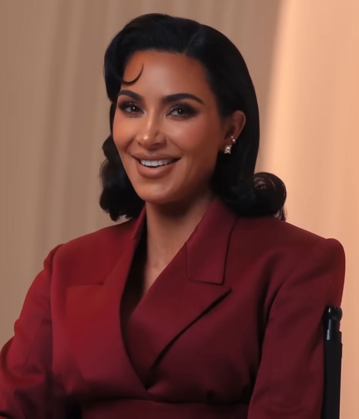 &#8220;Pathological Liars&#8221;: Kim Kardashian Brutally Blasts Her Psychics After Failing The Bar Exam
