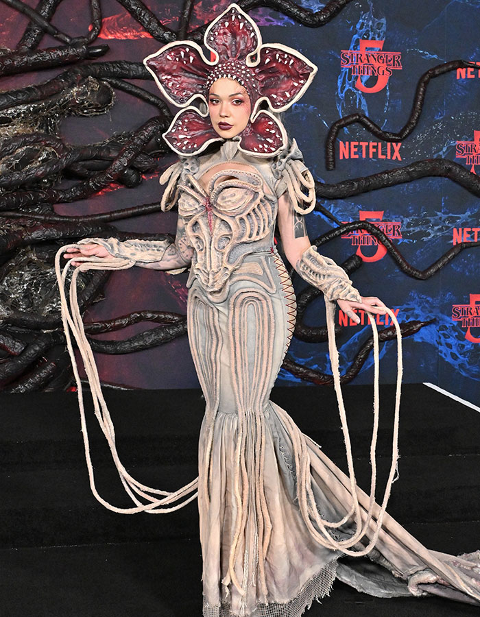 20 “Stranger Things 5” Premiere Outfits That Turned The Red Carpet Upside Down