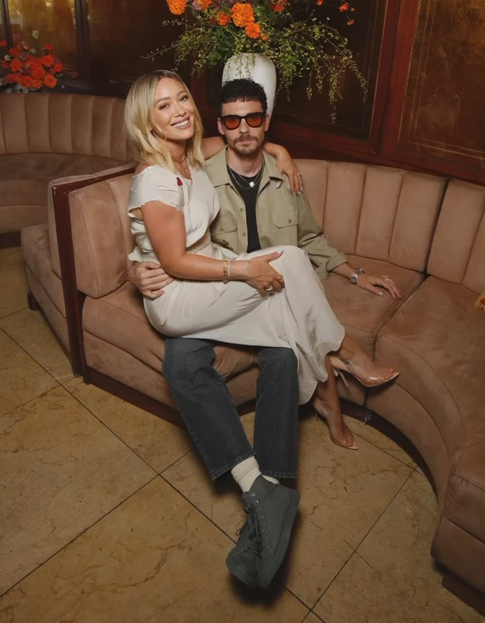 Hilary Duff’s New Song Has Fans Debating Over Her Controversial Age-Gap Romance When She Was 16 Hilary Duff’s New Song Has Fans Debating Over Her Controversial Age-Gap Romance When She Was 16