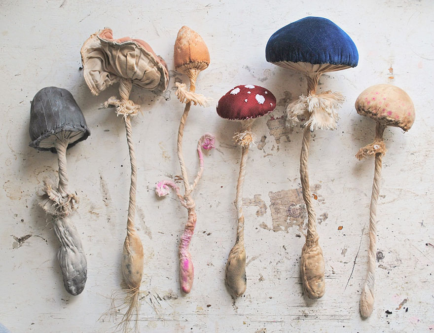 Self-Taught Artist Creates Fairytale Flora And Fauna From Vintage Fabrics Self-Taught Artist Creates Fairytale Flora And Fauna From Vintage Fabrics