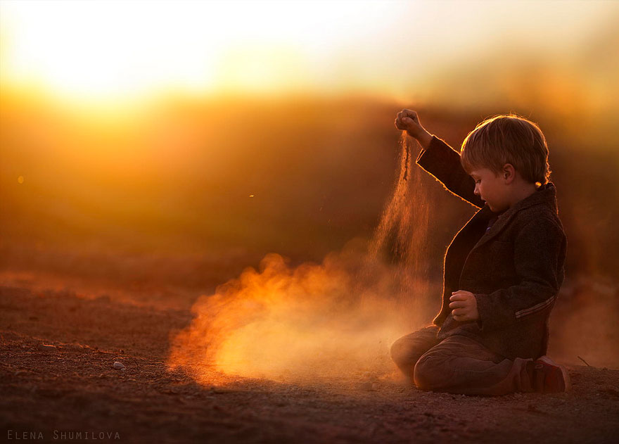 Russian Mother Takes Magical Pictures of Her Two Kids With Animals On Her Farm Russian Mother Takes Magical Pictures of Her Two Kids With Animals On Her Farm