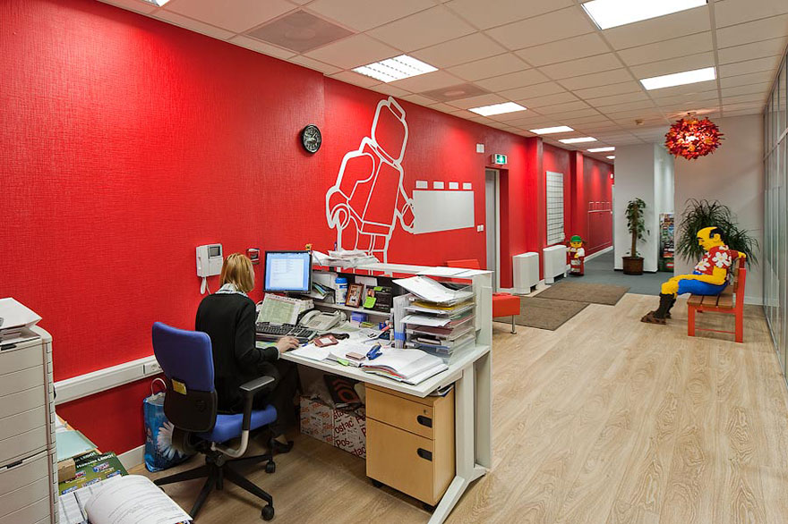 12 Of The Coolest Offices In The World