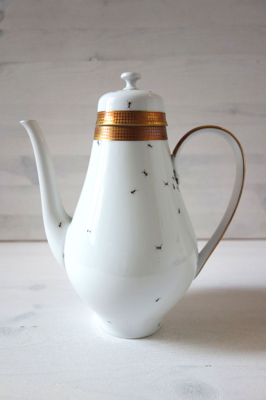 Elegant Porcelain Crawling With Creepy Hand-Painted Ants by Evelyn Bracklow Elegant Porcelain Crawling With Creepy Hand-Painted Ants by Evelyn Bracklow