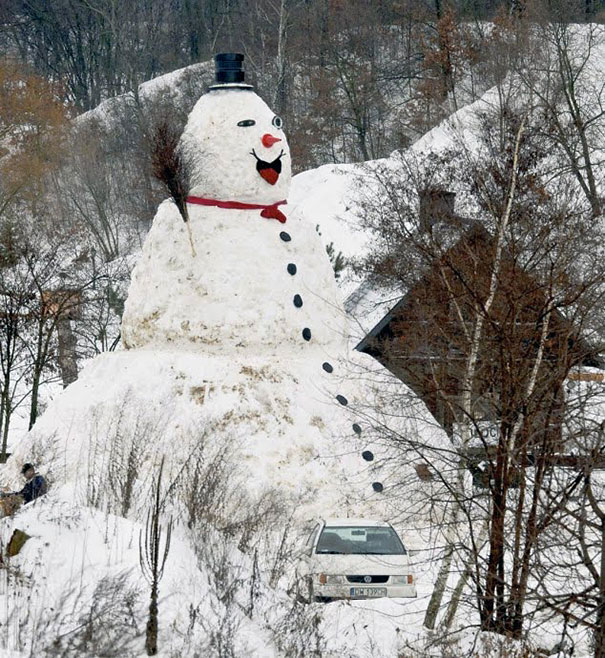 These 30 Crazy Snowman Ideas Would Make Calvin And Hobbes Proud These 30 Crazy Snowman Ideas Would Make Calvin And Hobbes Proud