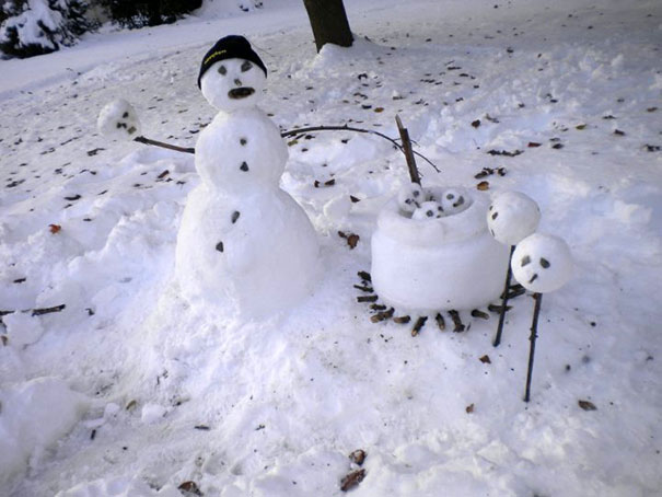 These 30 Crazy Snowman Ideas Would Make Calvin And Hobbes Proud These 30 Crazy Snowman Ideas Would Make Calvin And Hobbes Proud
