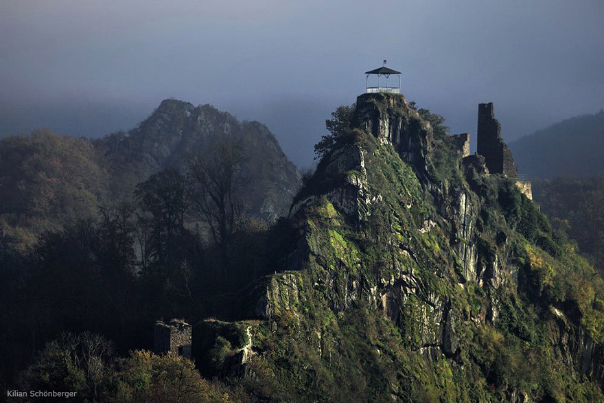 Brothers Grimm’s Fairy Tales Illustrated In Ghostly Photographs by Killian Shoenberger Brothers Grimm’s Fairy Tales Illustrated In Ghostly Photographs by Killian Shoenberger