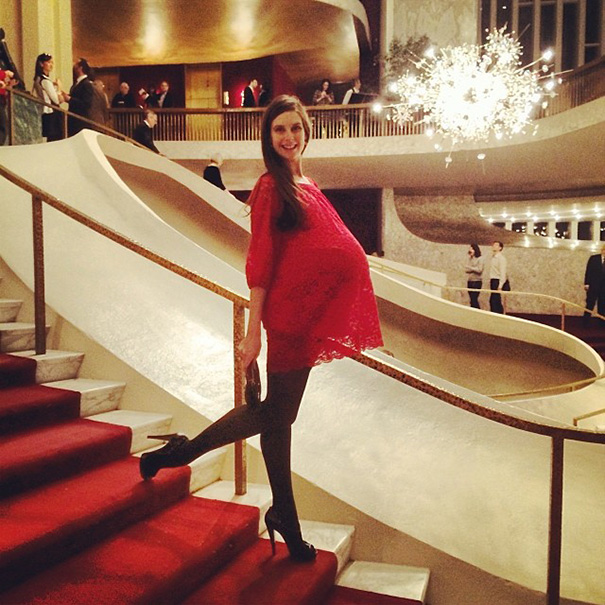 9-Months-Pregnant Ballerina Is Still Dancing (Updated) 9-Months-Pregnant Ballerina Is Still Dancing (Updated)