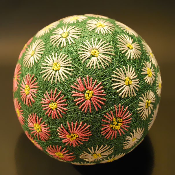 A 92-Year-Old Grandmother Creates A Spectacular Collection Of Embroidered Temari Spheres A 92-Year-Old Grandmother Creates A Spectacular Collection Of Embroidered Temari Spheres