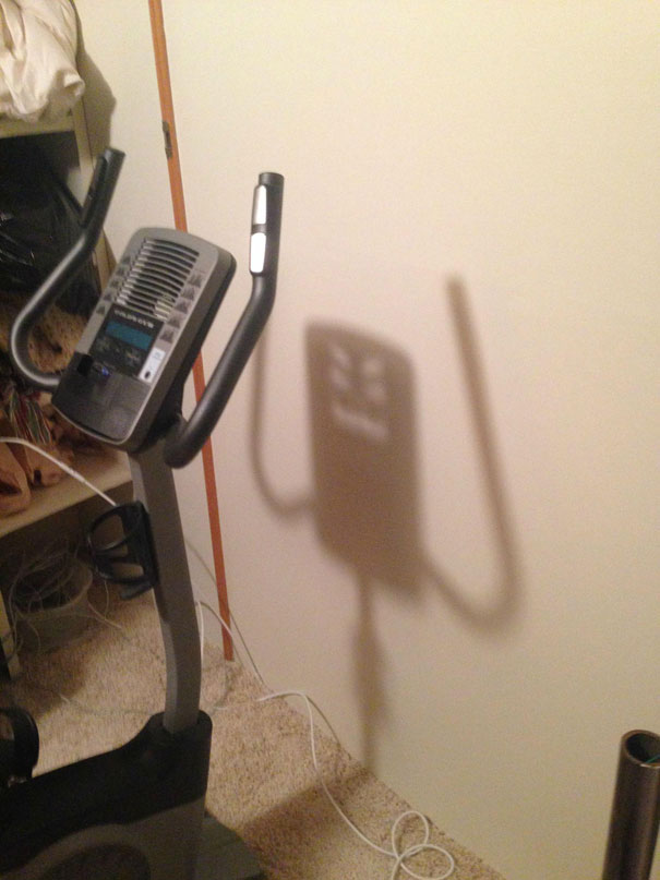 25 Photos Of Shadows That Tell A Different Story