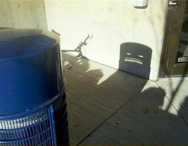 25 Photos Of Shadows That Tell A Different Story