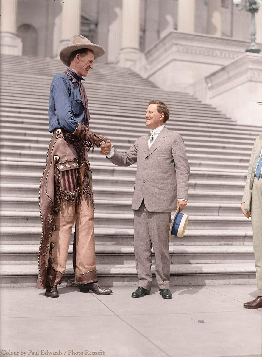 20 Historic Black and White Pictures Restored in Color (Part II) 20 Historic Black and White Pictures Restored in Color (Part II)