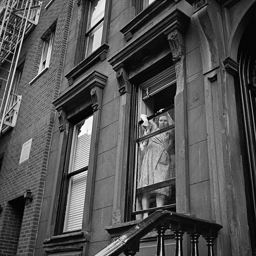 The Nearly Lost 1950s Street Photos of NYC And Chicago by Vivian Maier Were Discovered Only After Her Death The Nearly Lost 1950s Street Photos of NYC And Chicago by Vivian Maier Were Discovered Only After Her Death