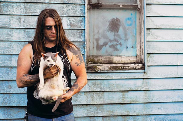Metal Cats: Hardcore Metal Musicians Pose With Their Cats Metal Cats: Hardcore Metal Musicians Pose With Their Cats