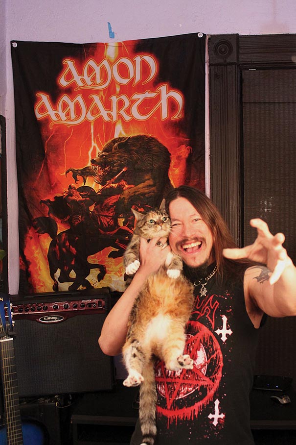 Metal Cats: Hardcore Metal Musicians Pose With Their Cats Metal Cats: Hardcore Metal Musicians Pose With Their Cats