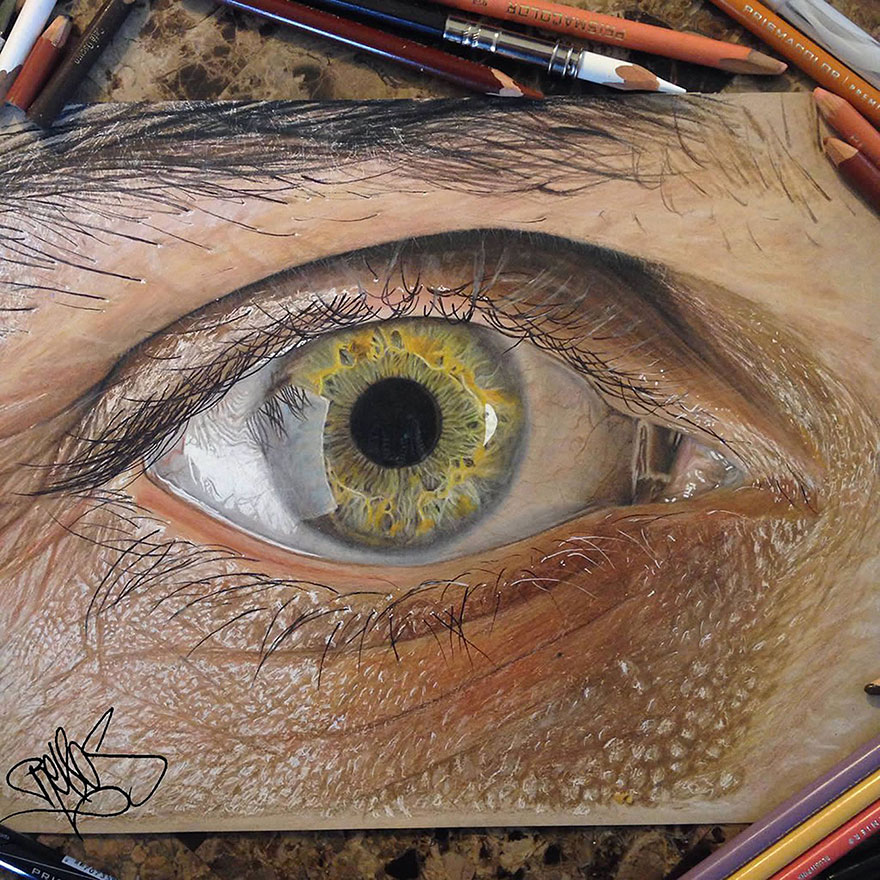 19-Year-Old Artist Draws Unbelievably Realistic Eyes Using Just Colored Pencils