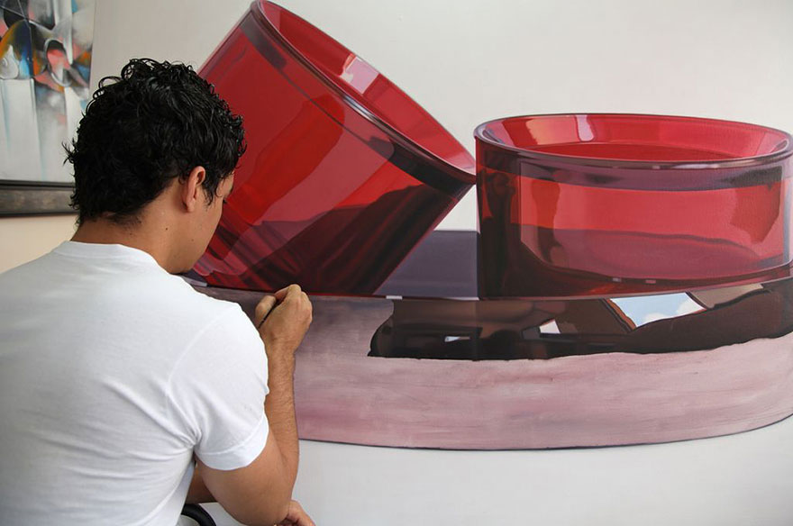 Young Dominican Artist Makes Increadibly Realistic Oil Paintings Young Dominican Artist Makes Increadibly Realistic Oil Paintings