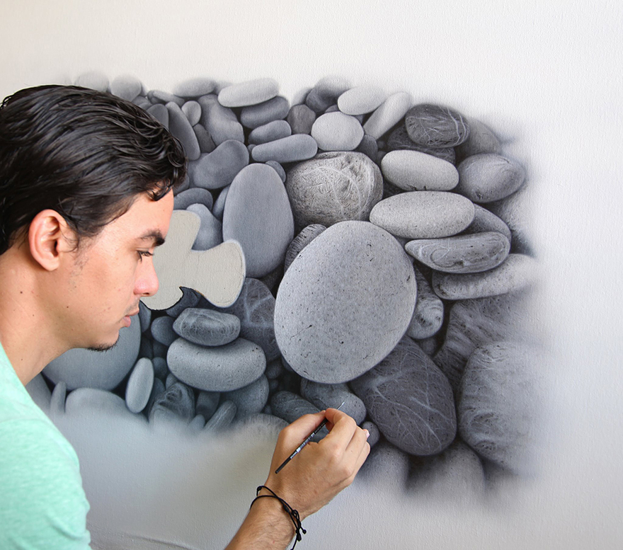 Young Dominican Artist Makes Increadibly Realistic Oil Paintings Young Dominican Artist Makes Increadibly Realistic Oil Paintings