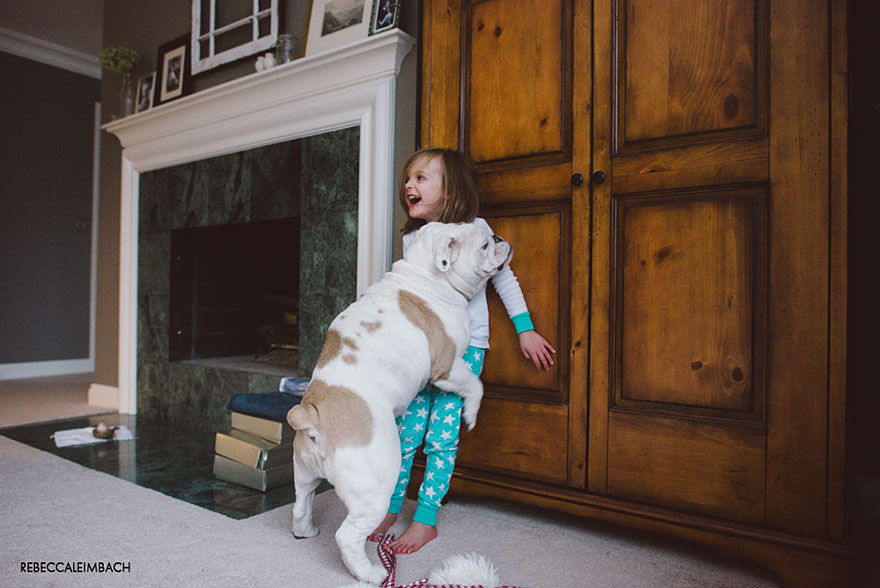 The Heartwarming Friendship Of A Little Girl And Her English Bulldog