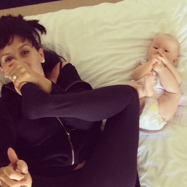 Mother And 4-Year-Old Daughter Take Adorable Pictures Of Their Impressive Yoga Poses Mother And 4-Year-Old Daughter Take Adorable Pictures Of Their Impressive Yoga Poses