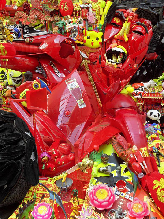 Stunning Portraits By Bernard Pras Can Only Be Seen From The Right Angle