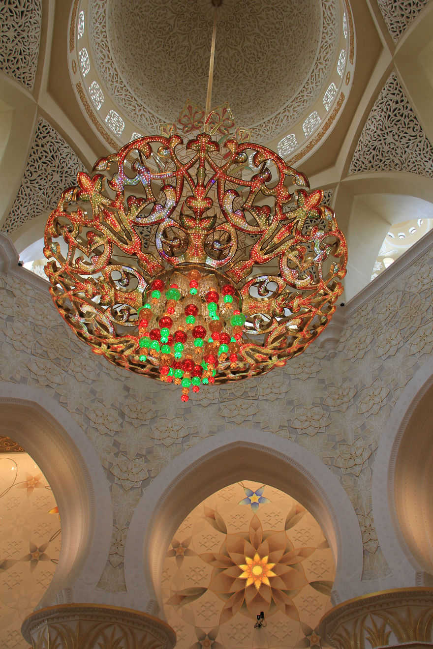 104 Mesmerizing Mosque Ceilings That Highlight The Wonders Of Islamic Architecture 104 Mesmerizing Mosque Ceilings That Highlight The Wonders Of Islamic Architecture