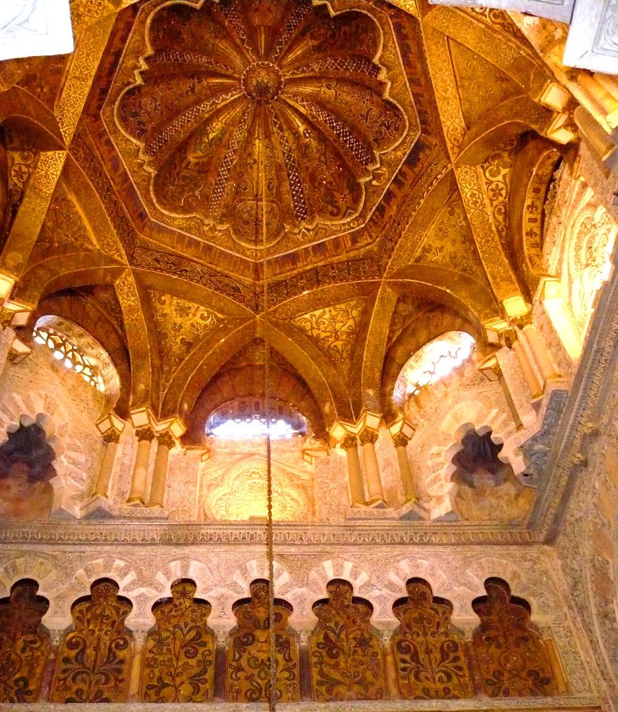104 Mesmerizing Mosque Ceilings That Highlight The Wonders Of Islamic Architecture 104 Mesmerizing Mosque Ceilings That Highlight The Wonders Of Islamic Architecture