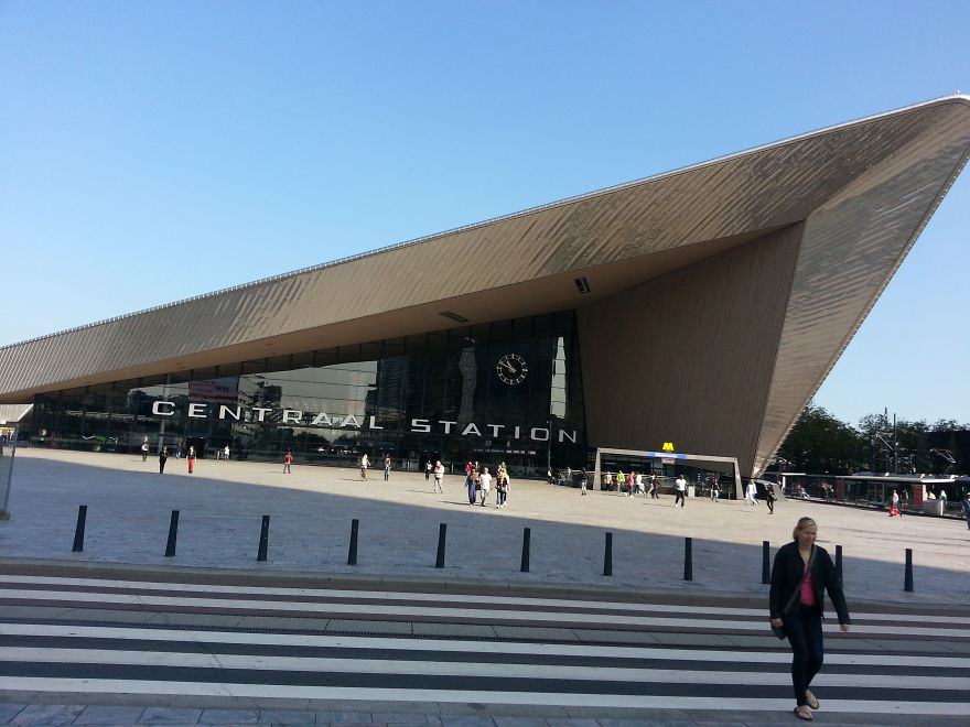 89 Of The Most Beautiful Metro Stations In The World
