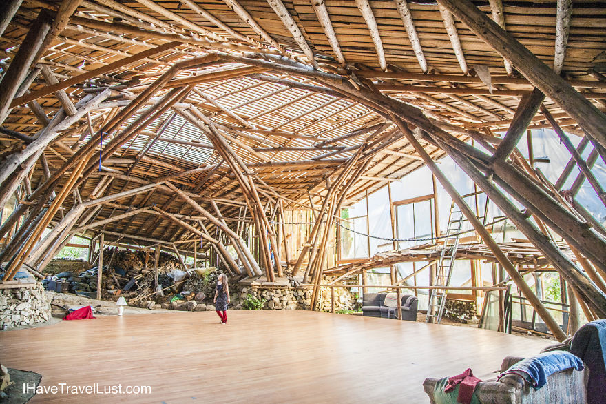 Upload Your Favourite Photos Taken In Canada