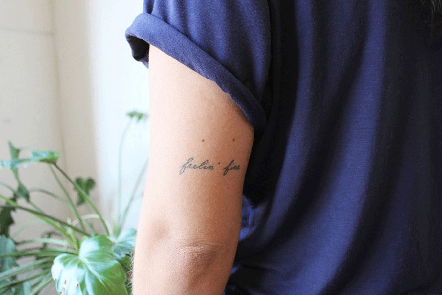 Artist Inks Her Friends With Minimalist Tattoos For Food, Lessons Or Books Artist Inks Her Friends With Minimalist Tattoos For Food, Lessons Or Books