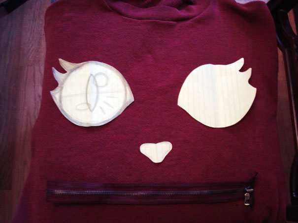 Awesome Zipper-Mouth Cat Sweater That You Can Actually Make