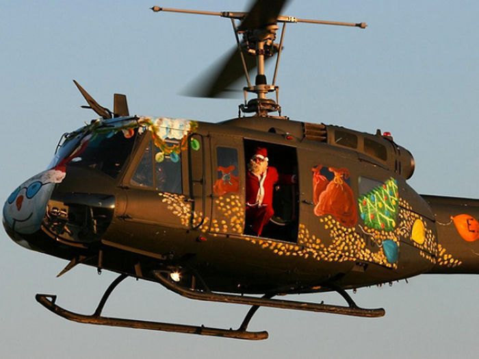 42 Soldiers On Their Days Off 42 Soldiers On Their Days Off