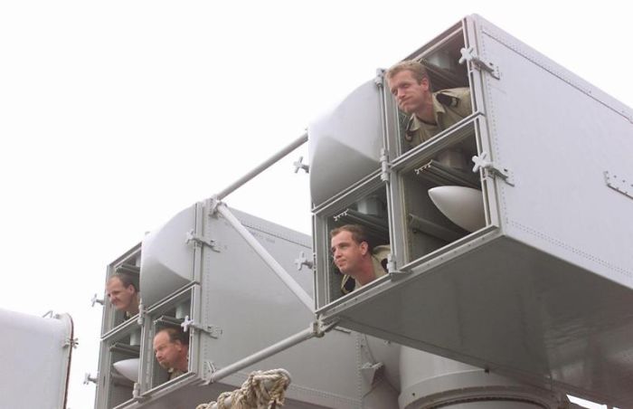 42 Soldiers On Their Days Off 42 Soldiers On Their Days Off