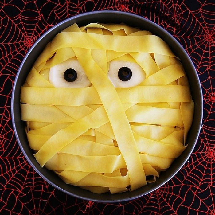 77 Halloween Snacks That Look So Wrong But Taste So Right