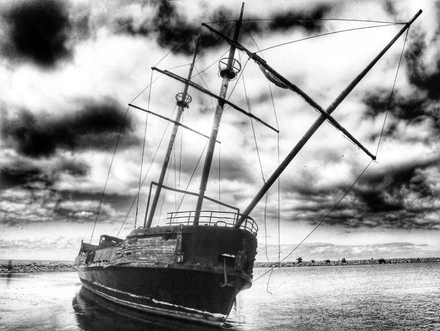 Share Your Pictures Of Stranded Ships Share Your Pictures Of Stranded Ships