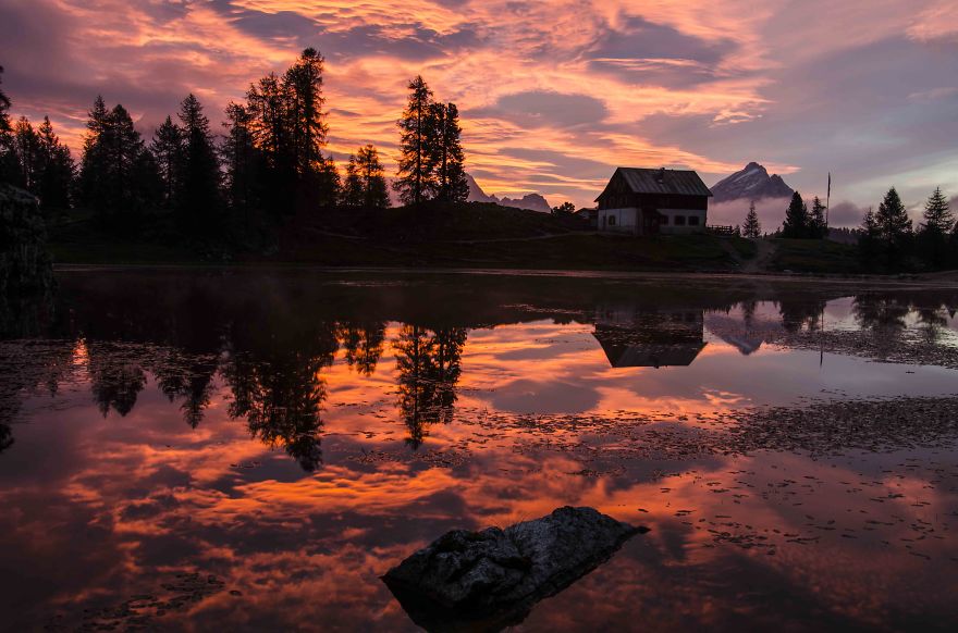 131 Little Lonely Houses For The Solitary Soul