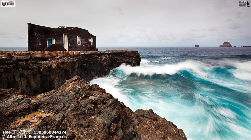 131 Little Lonely Houses For The Solitary Soul