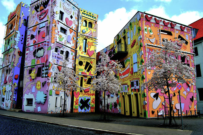 Post The World’s Most Colorful Buildings Post The World’s Most Colorful Buildings