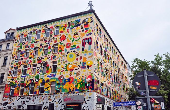 Post The World’s Most Colorful Buildings Post The World’s Most Colorful Buildings