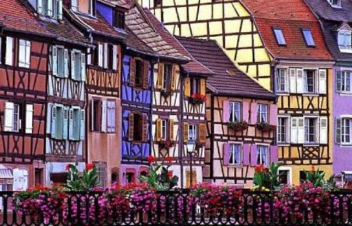 Post The World’s Most Colorful Buildings Post The World’s Most Colorful Buildings