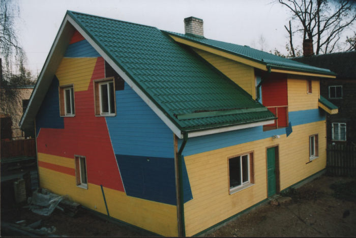 Post The World’s Most Colorful Buildings Post The World’s Most Colorful Buildings