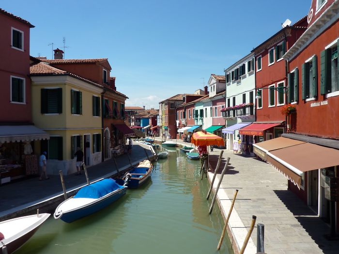 Post The World’s Most Colorful Buildings Post The World’s Most Colorful Buildings