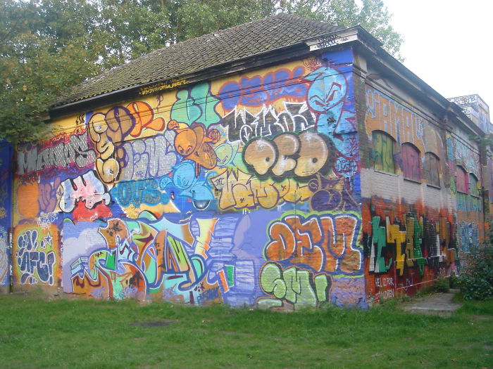 Post The World’s Most Colorful Buildings Post The World’s Most Colorful Buildings