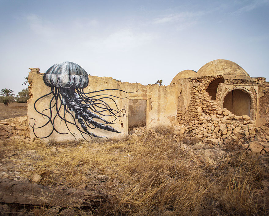 150 Street Artists From 30 Countries Turn Old Tunisian Village Into Outdoor Art Gallery 150 Street Artists From 30 Countries Turn Old Tunisian Village Into Outdoor Art Gallery