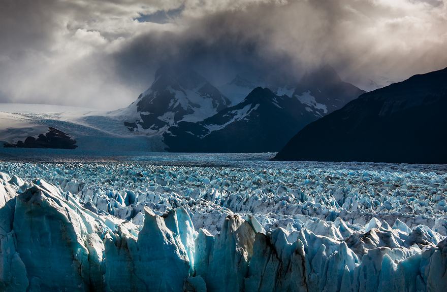 Living Ice: I Happened To Photograph The Rupture Of Perito Moreno Glacier