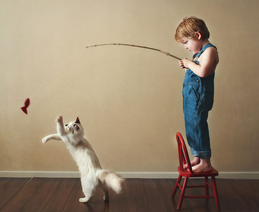 179 Heartwarming Photos Of Kids Playing With Their Cats 179 Heartwarming Photos Of Kids Playing With Their Cats