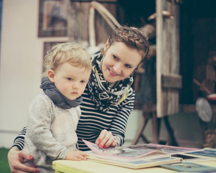 A Blogging Dad Tries To Capture The Beauty Of Motherhood