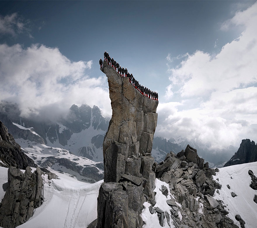 Hundreds Of Mountaineers Climb The Alps For Epic Photoshoot Hundreds Of Mountaineers Climb The Alps For Epic Photoshoot