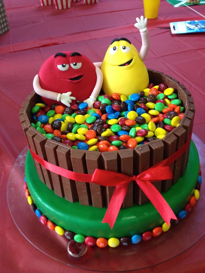 183 Of The Most Creative Cakes That Are Too Cool To Eat