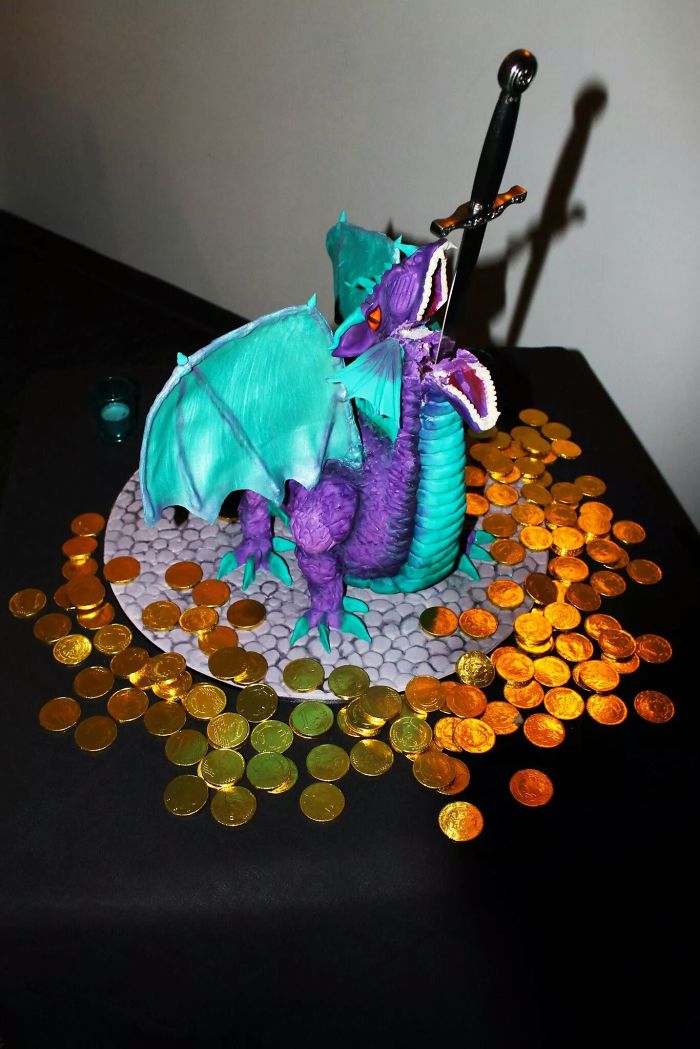 183 Of The Most Creative Cakes That Are Too Cool To Eat