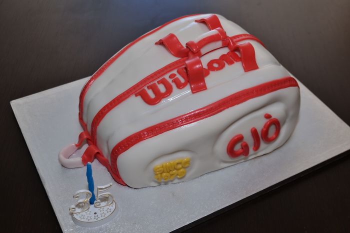 183 Of The Most Creative Cakes That Are Too Cool To Eat